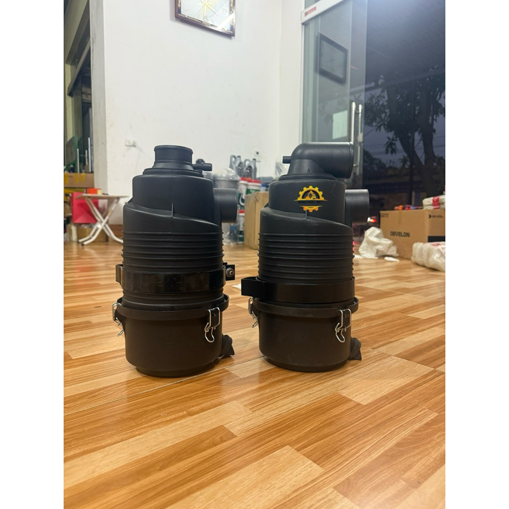 Bầu lọc gió cổ cong cổ thẳng phi 65 lắp lọc gió A8505 sử dụng cho máy xúc dx55, R55, EC55 và một số 