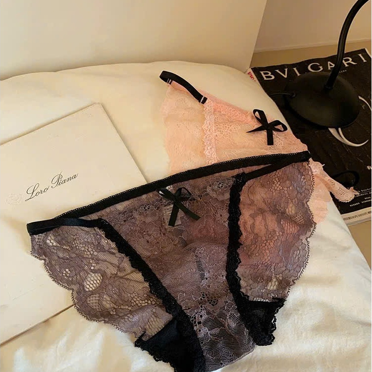 Quần lót nữ ren sexy thiết kế dây đan chéo đính nơ giữa | BigBuy360 - bigbuy360.vn