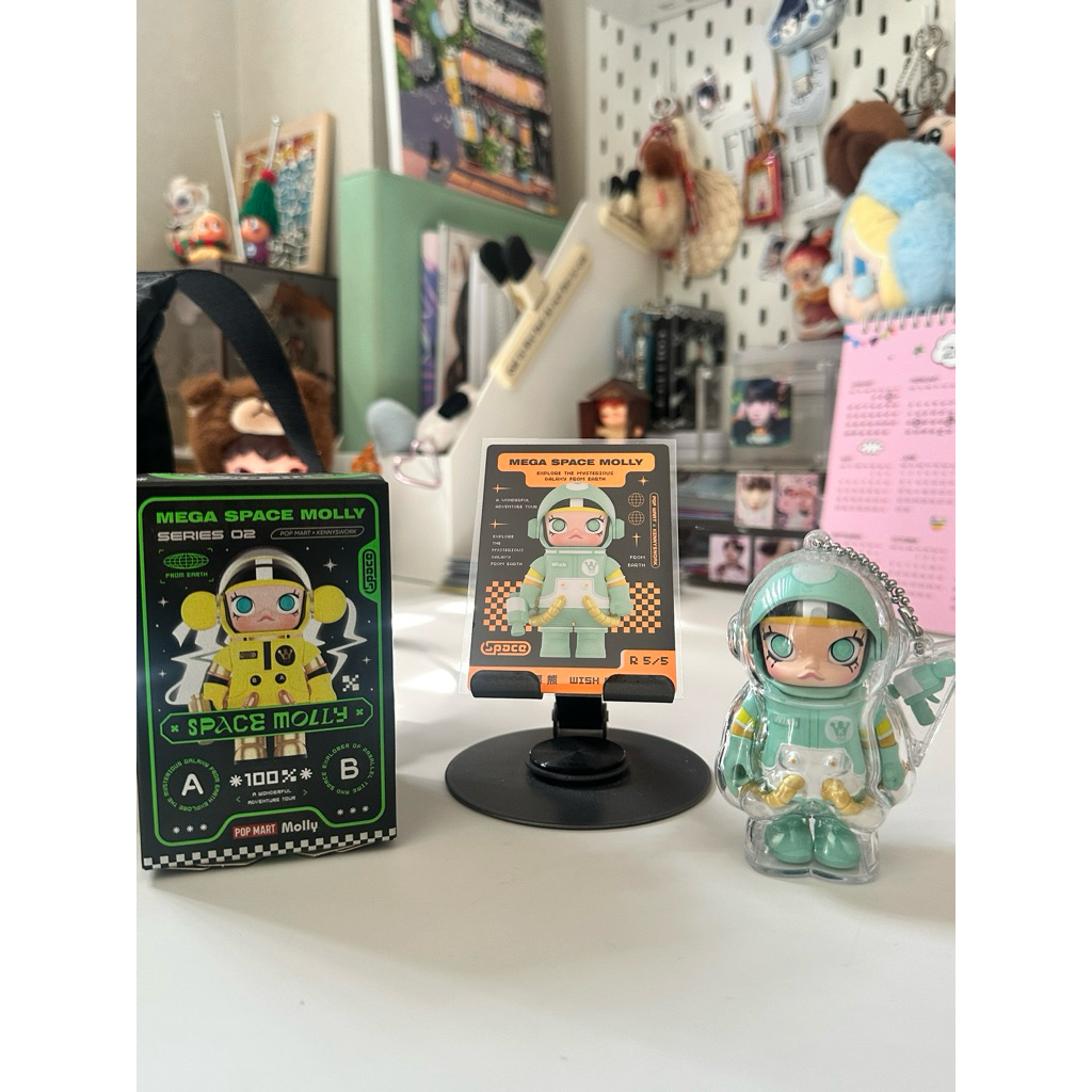 Mega Space ver 2 - Molly Carebear Special tặng kèm case