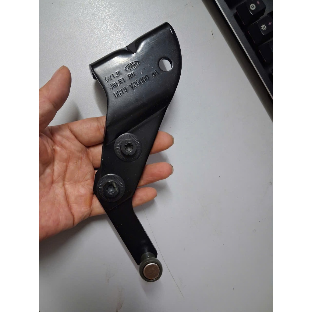 BI CỬA LÙA FORD TRANSIT BÊN DƯỚI, BẠC ĐẠN DƯỚI CỬA LÙA FORD TRANSIT CHÍNH HÃNG