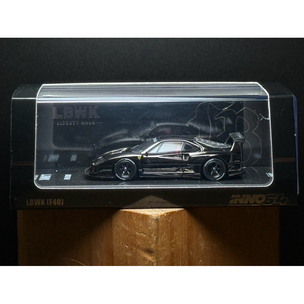 Xe mô hình tỷ lệ 1/64 mô phỏng ô tô Inno64 LBWK F40 Liberty Walk (đã qua sử dụng) - KentNgoShop