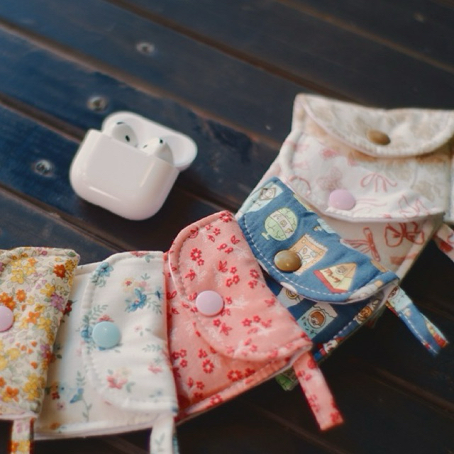 Vỏ airport chống sốc, case tai nghe, vỏ tai nghe handmade by Khù Khờ