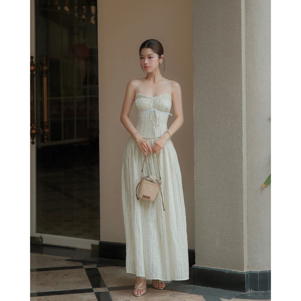 𝗖𝗹𝗼𝘁𝗵𝗲𝘀 𝗕𝗮𝗿 - Iris Dress (Garden Striped) | Đầm midi muslin hoa nhí thêu nổi xòe nhẹ phối ren nữ tín