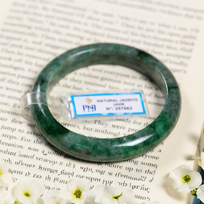 Vòng Cẩm Thạch Bản Hẹ Type A Ni 55 Kèm Kiểm Định Mã 257663 - Ngọc Trai Trường Thịnh