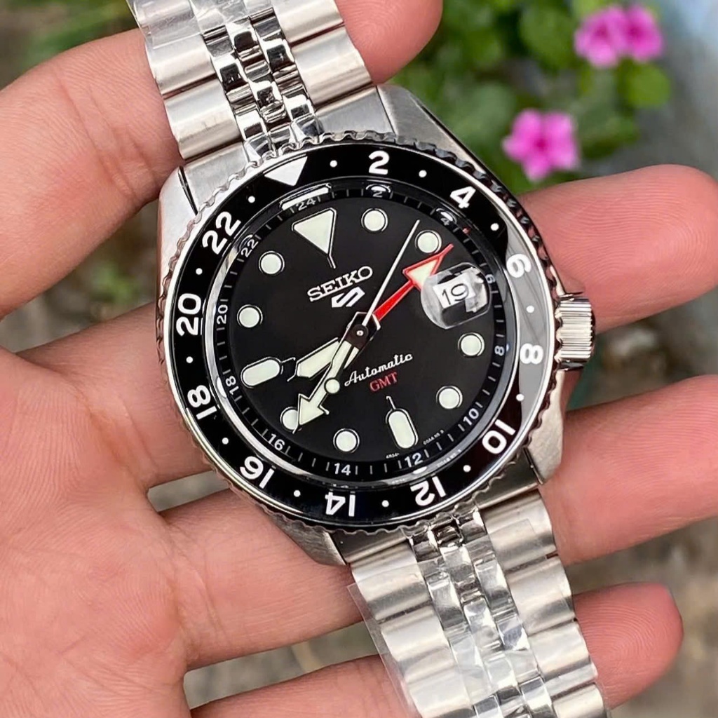 Đồng hồ nam dây thép Seiko 5 Sport Automatic GMT SDX Batman SSK001K1