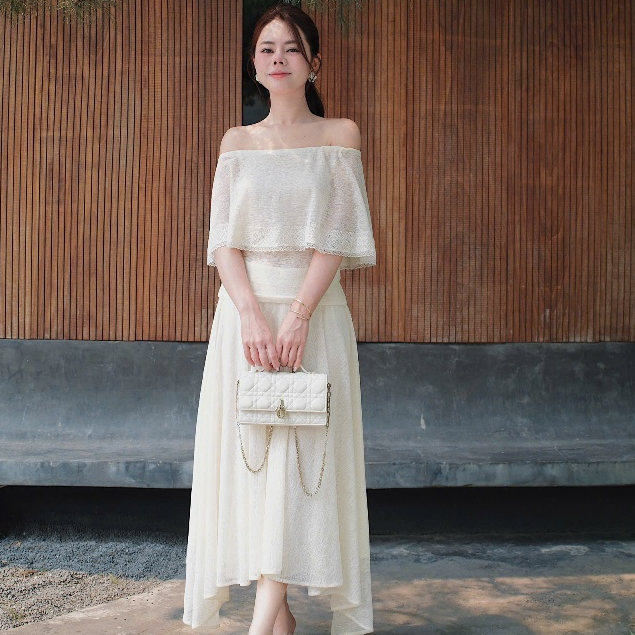 Set dệt kim bẹt vai Mizuki