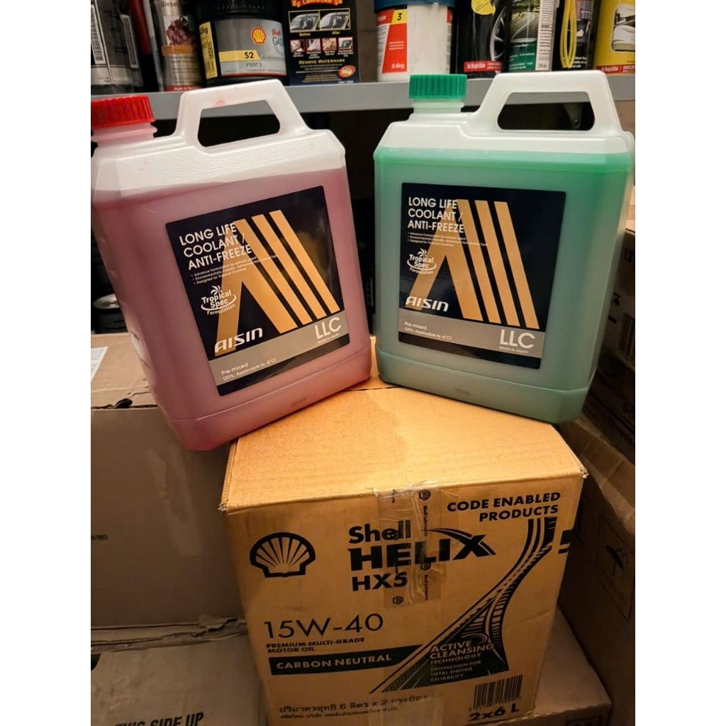 Nước làm mát động cơ oto siêu bền cao cấp loại 4 lít AISIN XANH-ĐỎ NHẬT BẢN Super Long Life Coolant 