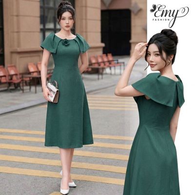 Đầm Thiết Kế EMY Thời Trang Cao Cấp EX2257 Vải Xước Lạnh Xanh Đậu, Sang Trọng Thanh Lịch