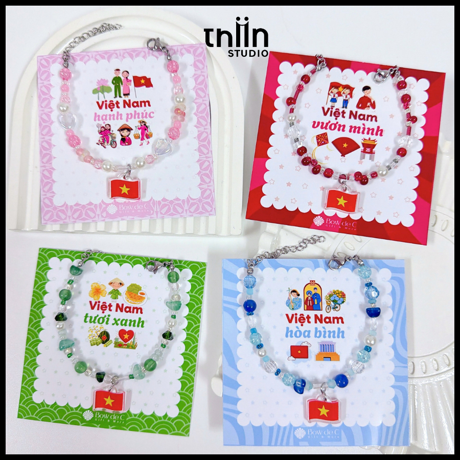 Vòng tay Việt Nam charm cờ THIIN STUDIO, vòng đá handmade Việt Nam, vòng đá dễ thương làm quà tặng