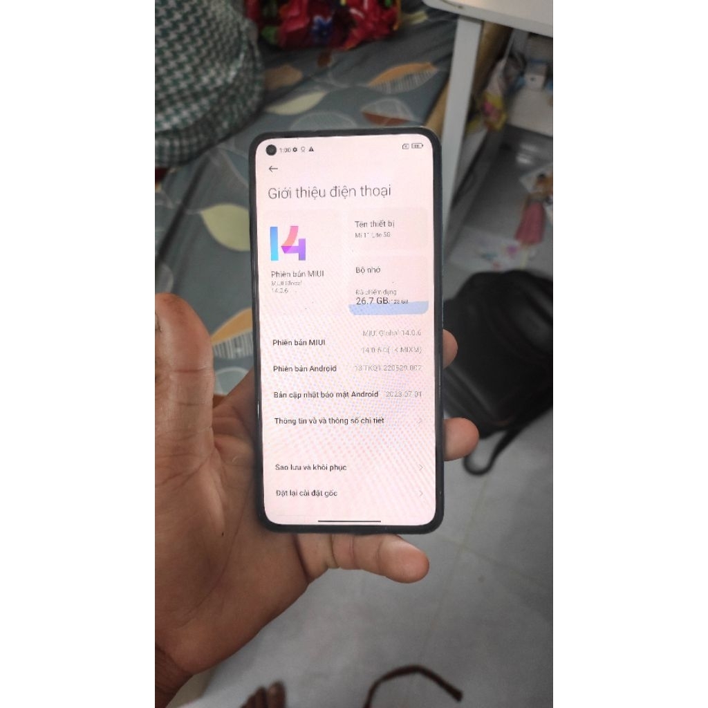Điện thoại xiaomi mi 11 lite 5g 8/128gb chíp 780 cũ rẻ như xác