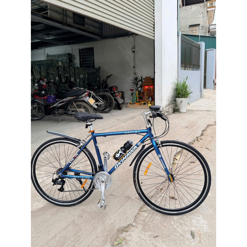 Xe đạp thể thao xe đạp tuoring OKINAWA khung nhôm tặng đầy đủ phụ kiện mẫu mới nhất năm 2026