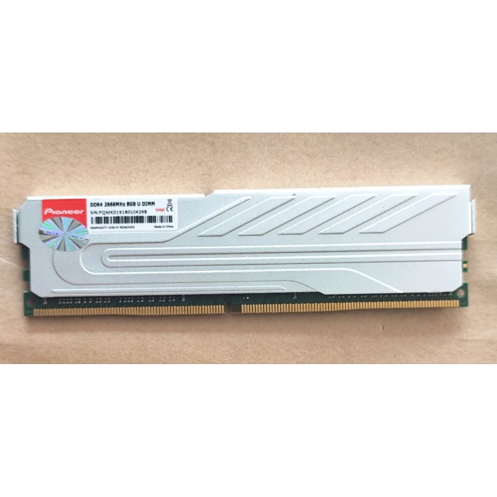 ram ddr4 8gb buss 2666 Pioneer chính hãng tản nhôm đẹp