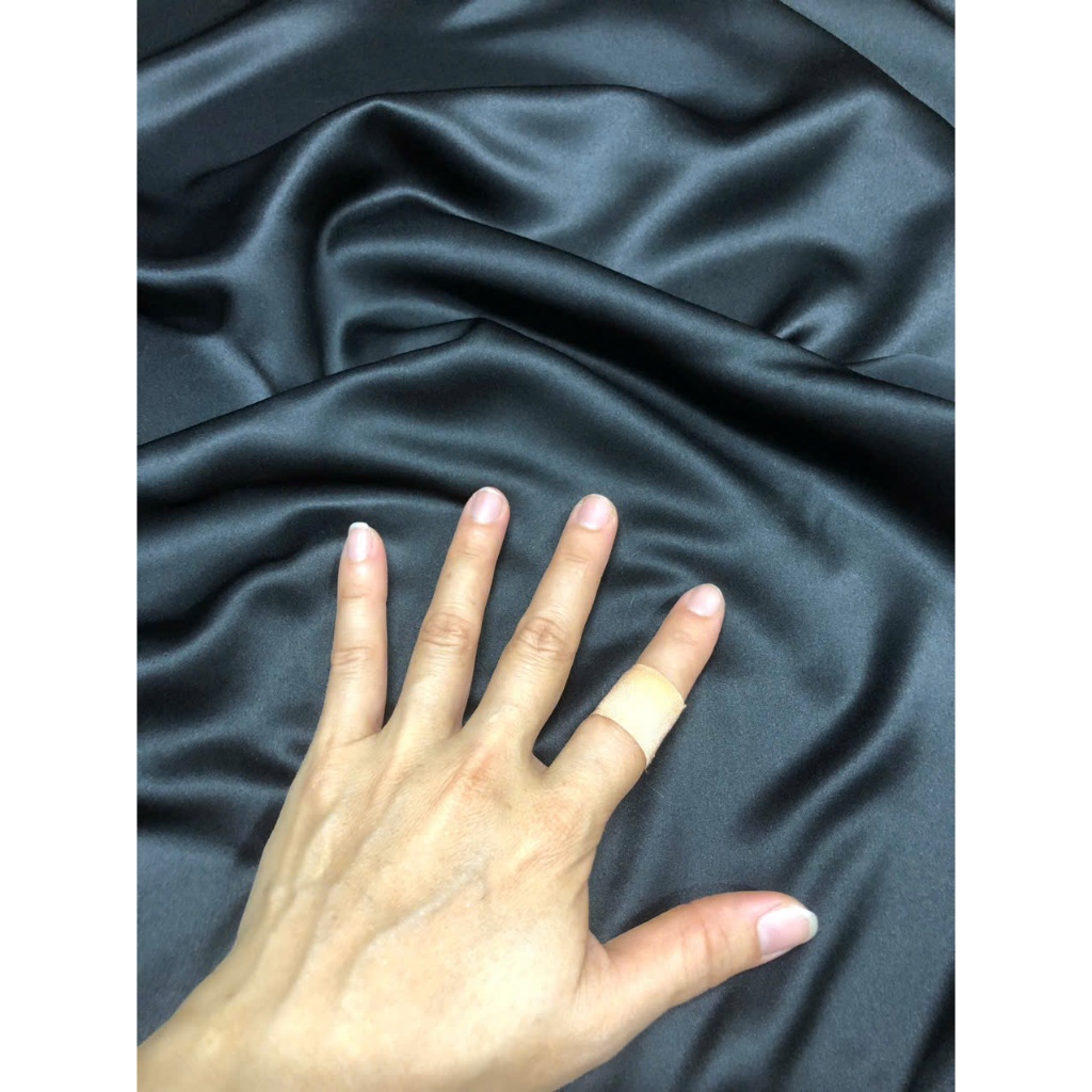 MS384 - Vải Phi lụa màu đen (1m x 1.5m), không co dãn, chất mướt