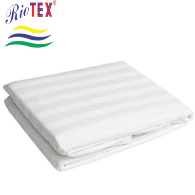 Vỏ chăn trắng sọc RIOTEX - Vỏ chăn T300 Cao Cấp, Bền Đẹp Tiêu Chuẩn Khách Sạn