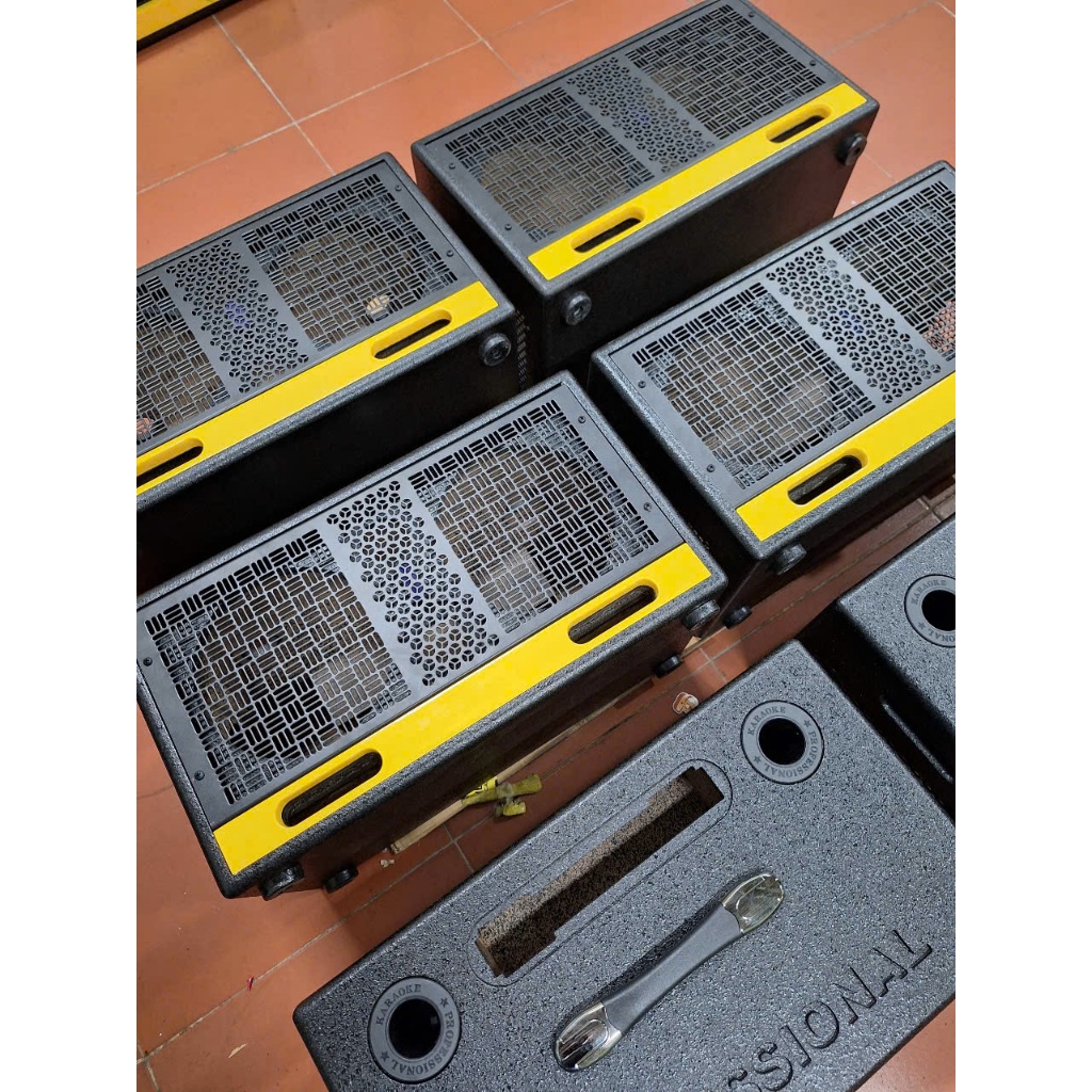 Vỏ thùng loa xách tay k30 ( v152L ) 2 trung 2 trep