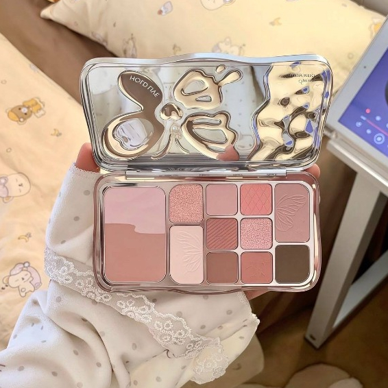 Bảng Phấn Mắt Hold Live 12 Màu Tone Hồng Lì Nhũ Đa Năng Lâu Trôi Mist Butterfly Shadow HL792 MOMOKO.cosmetics | BigBuy360 - bigbuy360.vn