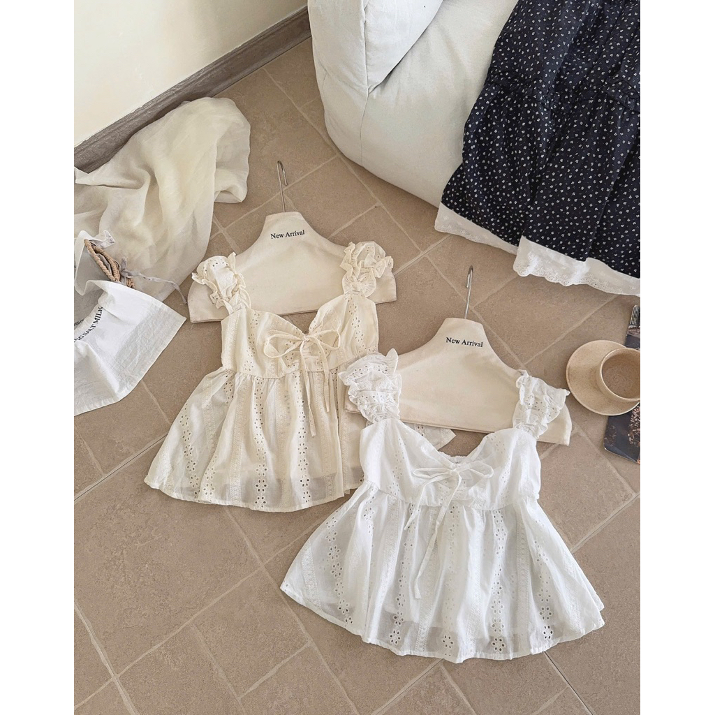 [Hàng Chuẩn QC] Áo 2 dây dáng babydoll chất thô boi thêu hoa cổ vuông thắt nơ mùa hè Lori Top - A1190 | BigBuy360 - bigbuy360.vn