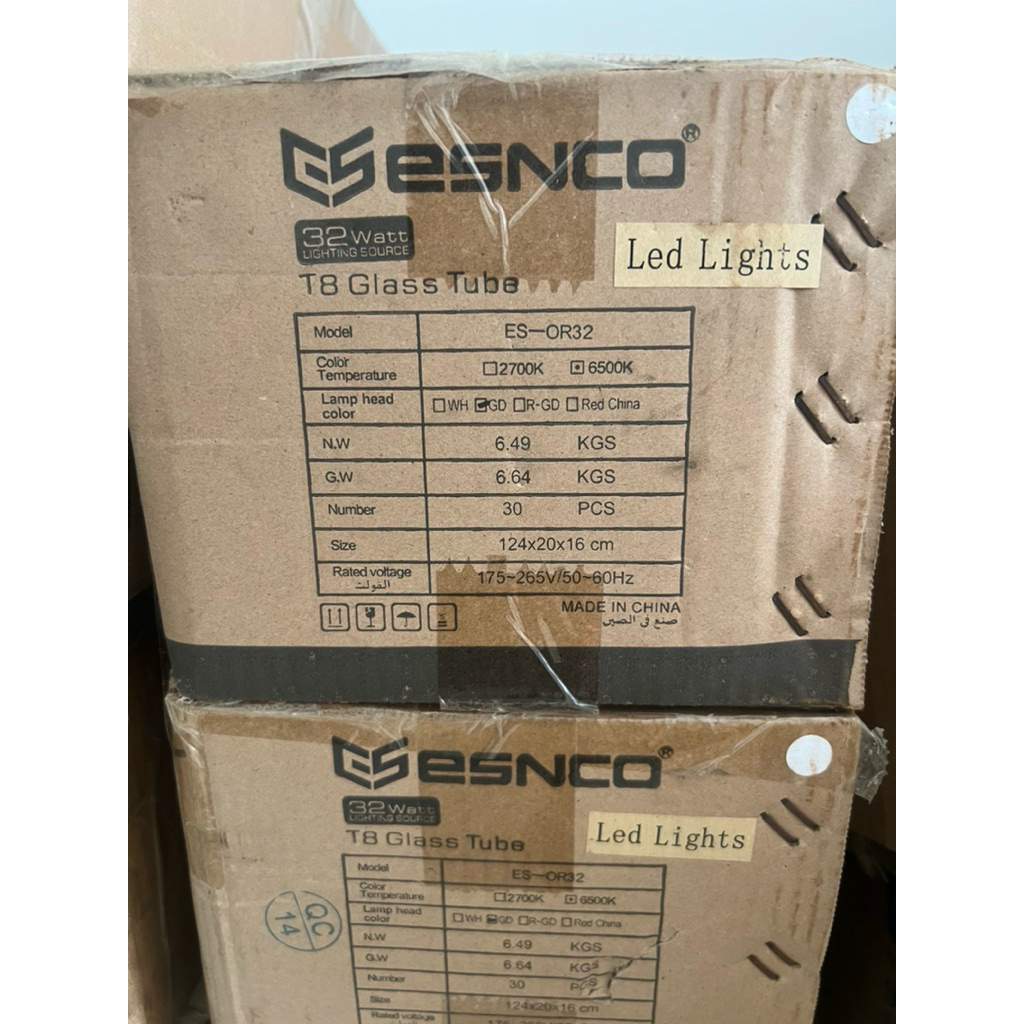 Combo 1 thùng 30 bóng led 1m2 ESNCO 45W siêu sáng