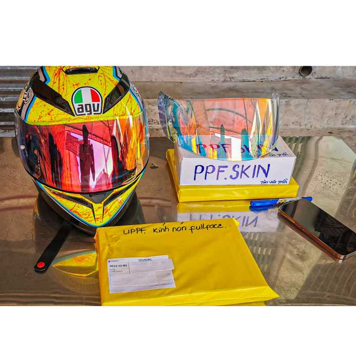 PPF cách nhiệt dán kính  AGV pista k1 k3... vv. . .PPF dán bảo vệ kính mũ, nhập khẩu