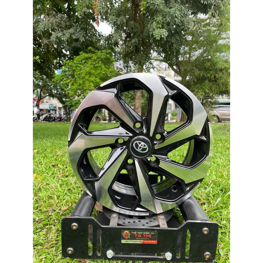 Bộ 04 Lazang đúc cho Toyota innova, Zace, Mitsubishi Jolie 14 inch 5 lỗ