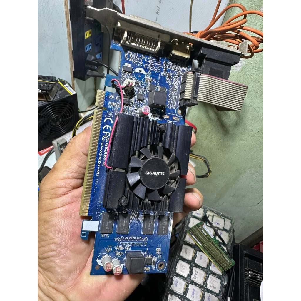 vga n210 văn phòng xuất hình