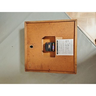 Đồng hồ treo tường citizen