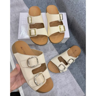 Dép lê 2 quai ngang mắc cài chất liệu da PU đế cao su non hot nhất 2026 hàng qccc loại 1
