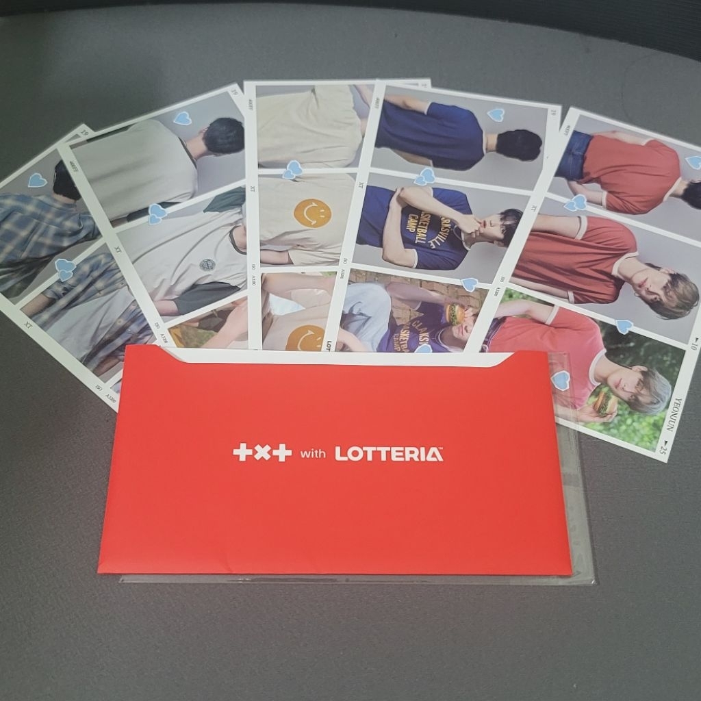 Set postcard TXT x Lotteria