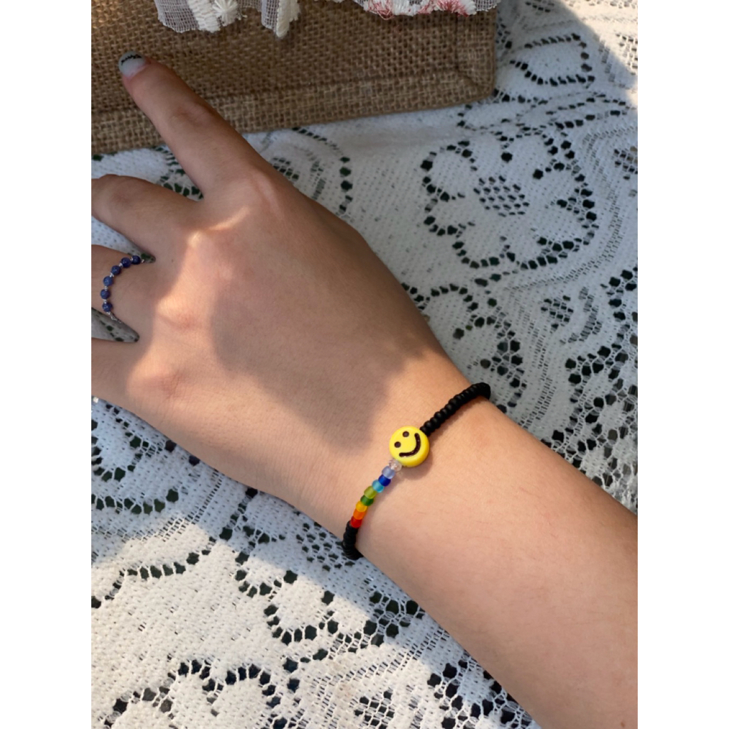 Vòng Tay Smile Rainbow Handmade – Vòng Tay Mặt Cười Hạt Cầu Vồng Dễ Thương