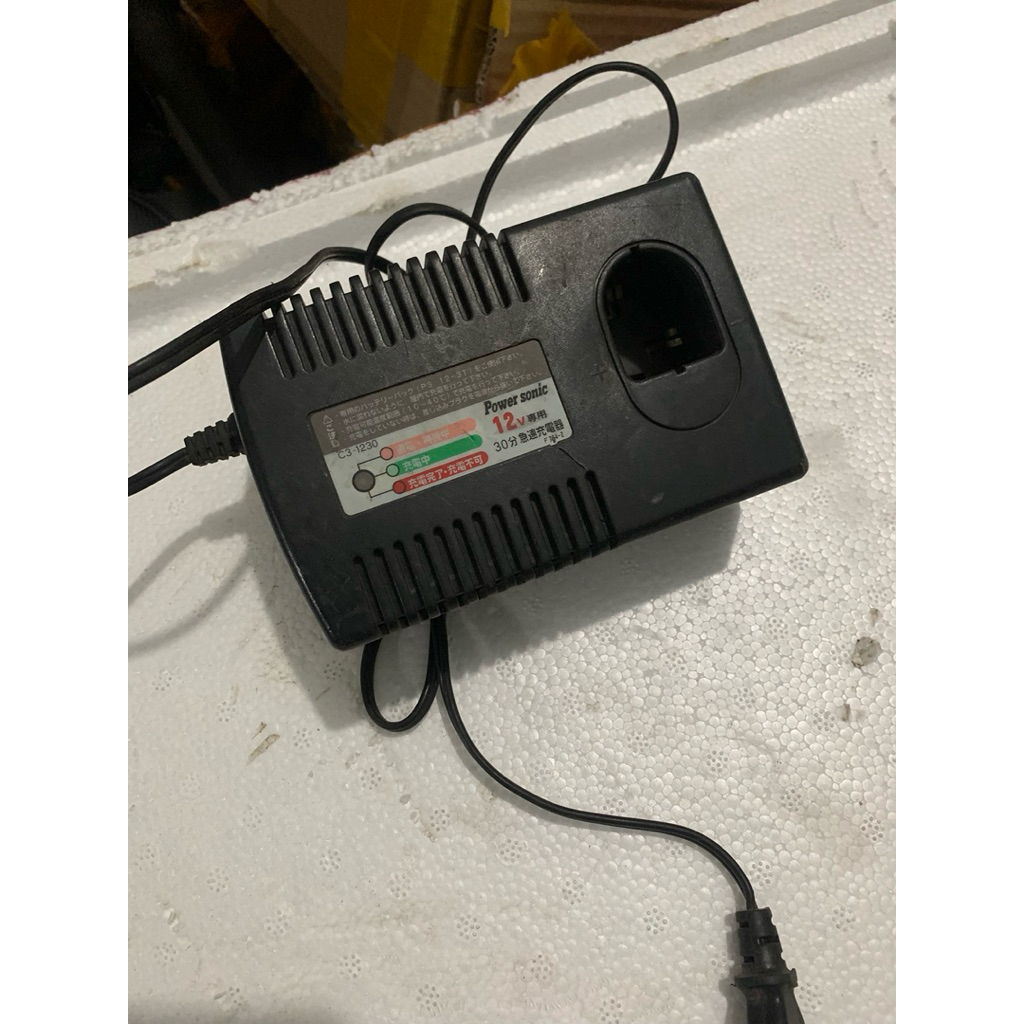 Sạc cids 12v như hình tình trạng ko lên nguôn điện  100v