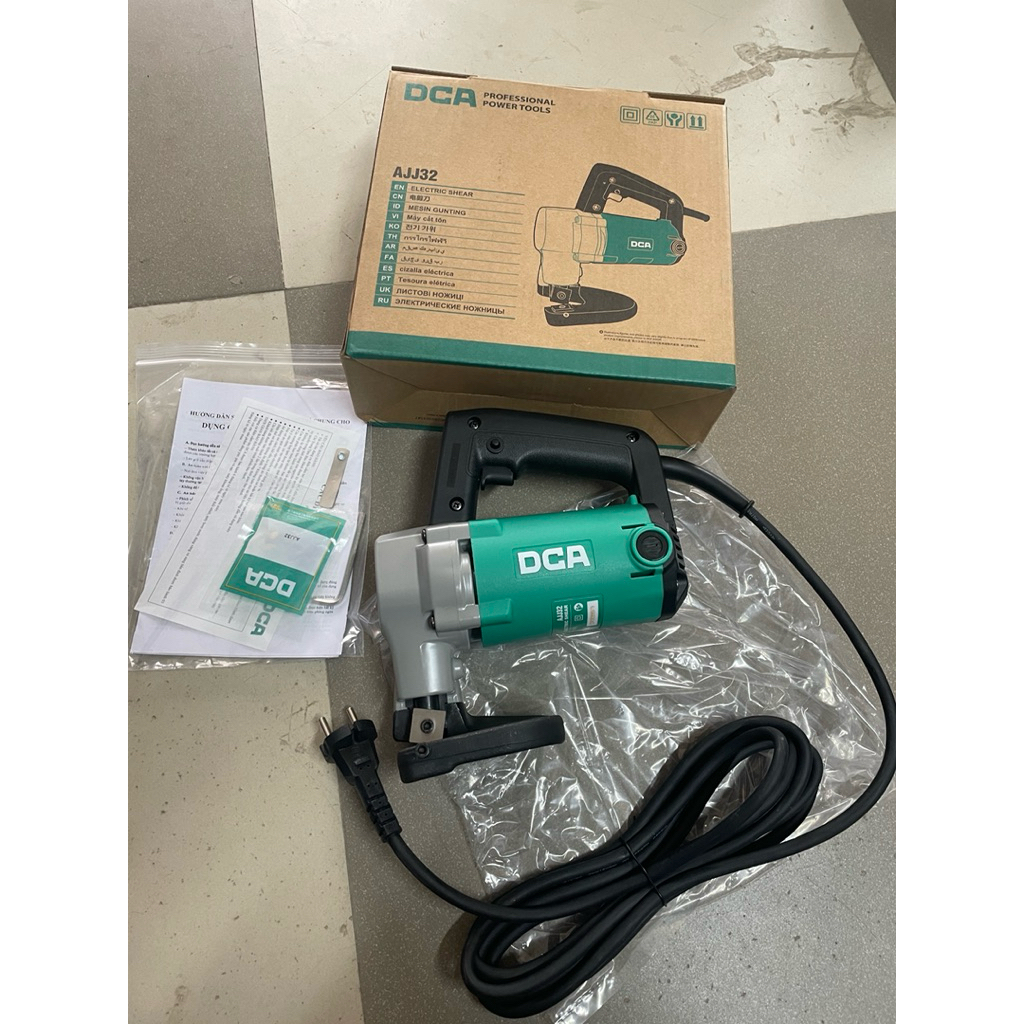3.2mm Máy cắt tôn 710W DCA AJJ32