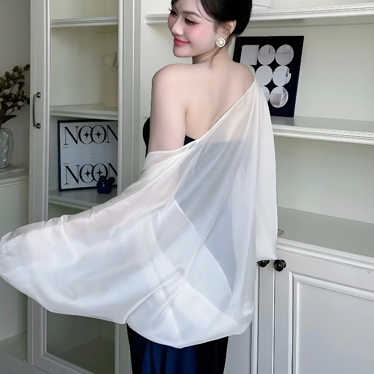 Áo Choàng Voan Cánh Dơi Chất Liệu Tơ Óng Mỏng, Phụ Kiện Phối Đồ Đi Biển | BigBuy360 - bigbuy360.vn