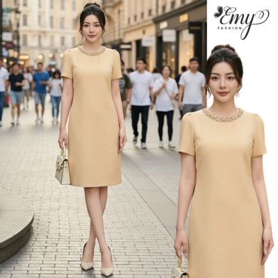 Đầm Suông Be Thời Trang Cao Cấp Thiết Kế EMY EM7434 Thanh Lịch Màu Trơn Tối Giản