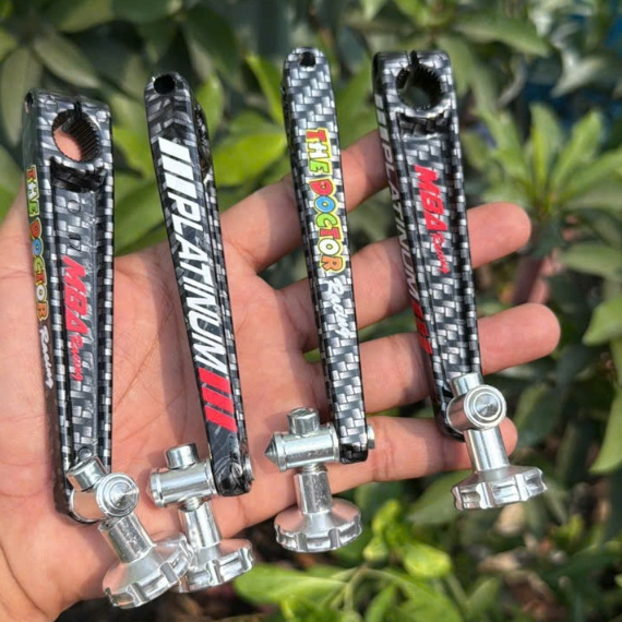 Sale pát má thắng xe Dream Wave Carbon chất liệu nhôm