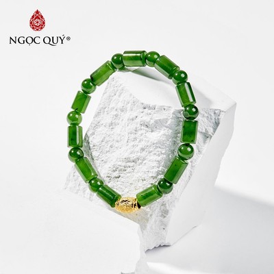 Vòng tay đá Ngọc bích tự nhiên phối charm - Mẫu VC0399 - Ngọc Quý