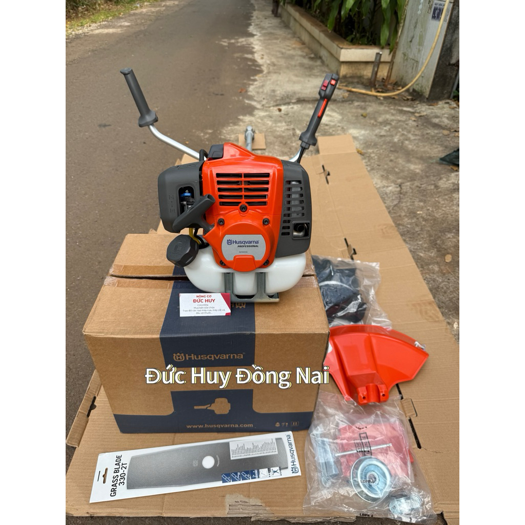 Máy cắt cỏ Husqvarna 541rs - chính hãng - nòng 40li