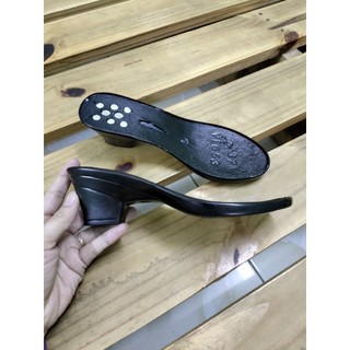 Đế gót vuông 5cm móc giày len màu đen 1