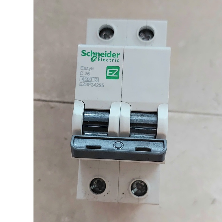 (Thanh Lý Hàng Mới) MCB Easy9 Schneider EZ9F34225 2P 25A 4.5kA  - CB 2P, Aptomat 2P ngắt quá tải bảo