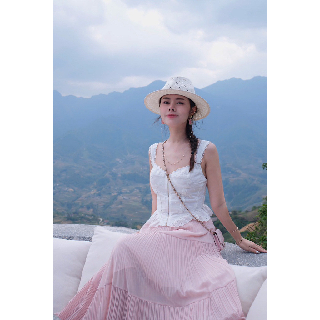 Áo Cadigan mix cùng chân váy voan hồng dài free size (43kg-60kg) | BigBuy360 - bigbuy360.vn