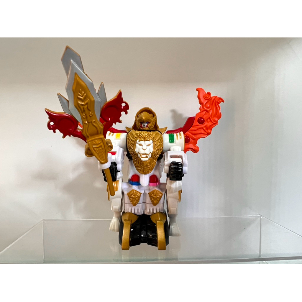 Mô hình Sư Tử Huyền Thoại thu nhỏ / Magi legend Mini trong siêu nhân Phép Thuật / Magiranger 9cm