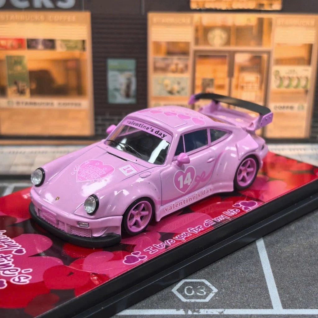 Mô hình xe Porsche 930 RWB GT wing Valentine's Day pink livery tỉ lệ 1:64 Mymodelcollect MC640003P