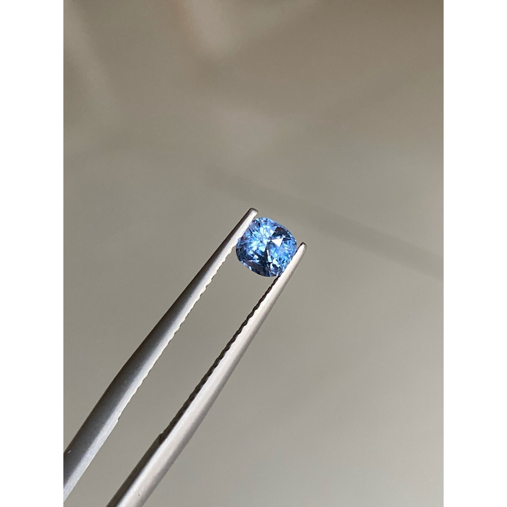 Spinel xanh