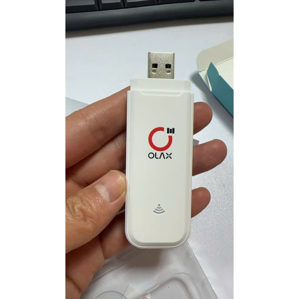 DCOM 4G PHÁT WIFI OLAX F8
