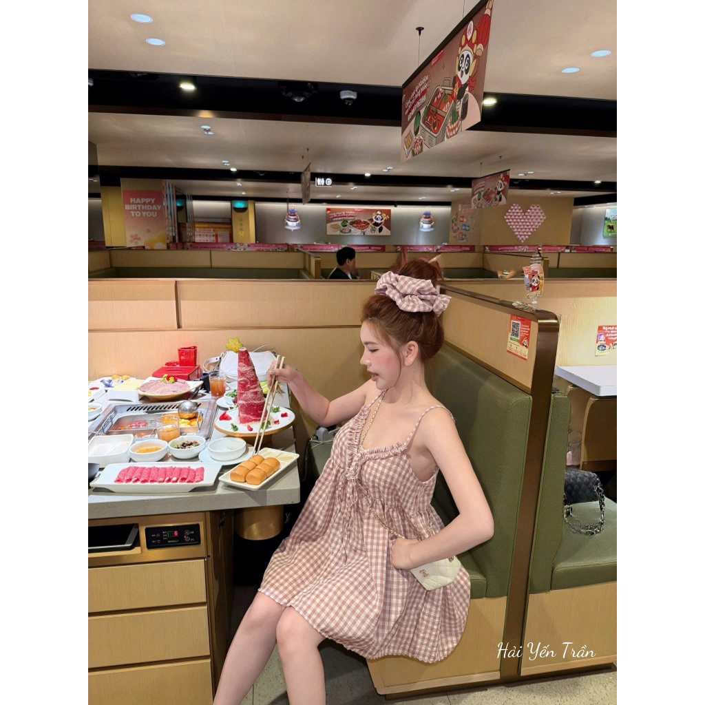 váy nữ sang chảnh,váy tiểu thư sang chảnh MẪU MỚI RA MẮT kẻ chạy chun siêu xinh hot trend qq109 | BigBuy360 - bigbuy360.vn