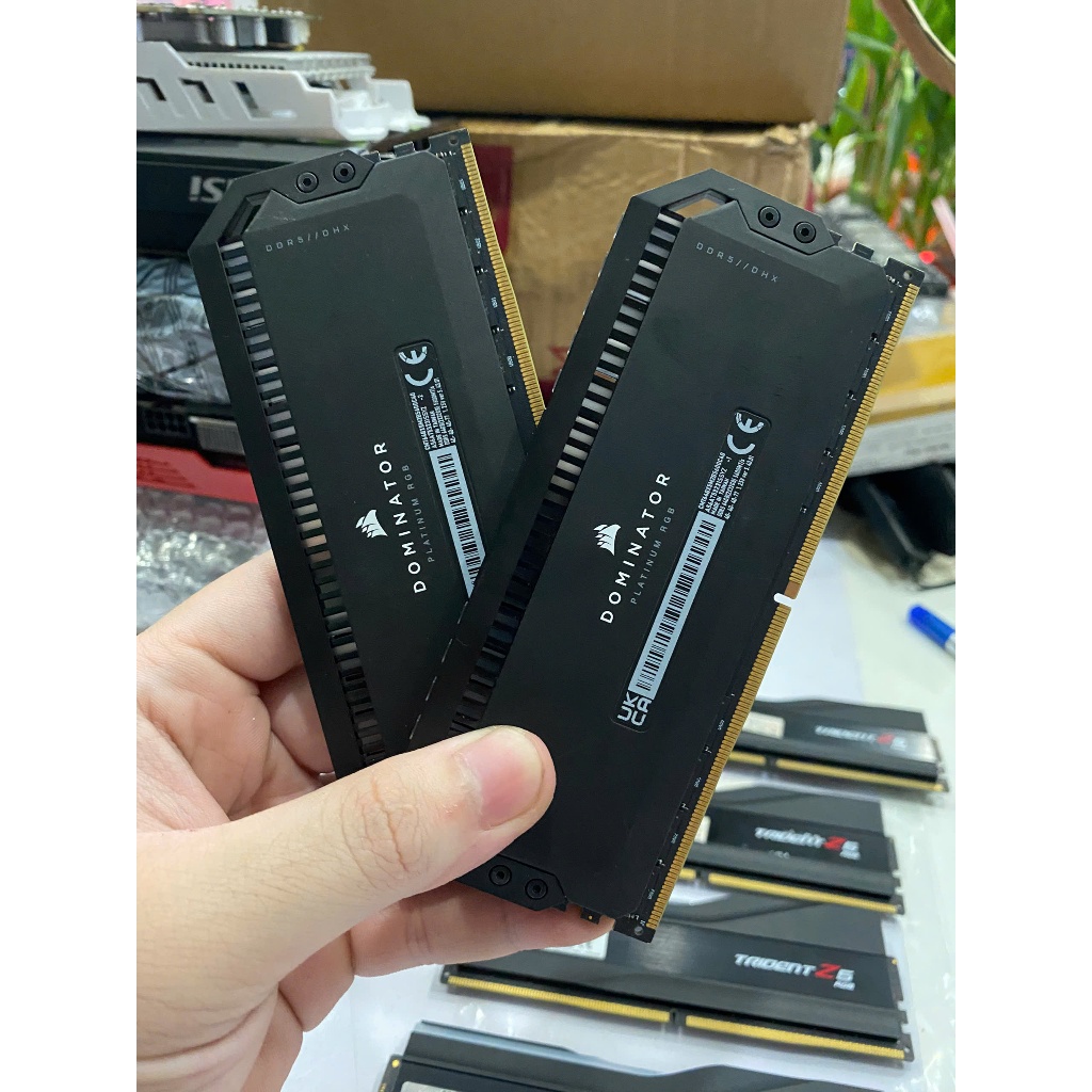 Ram Corsair Dominator Platinum RGB DDR5 (2x32GB) 5600Mhz - Xách Tay - Bảo Hành 01 Tháng