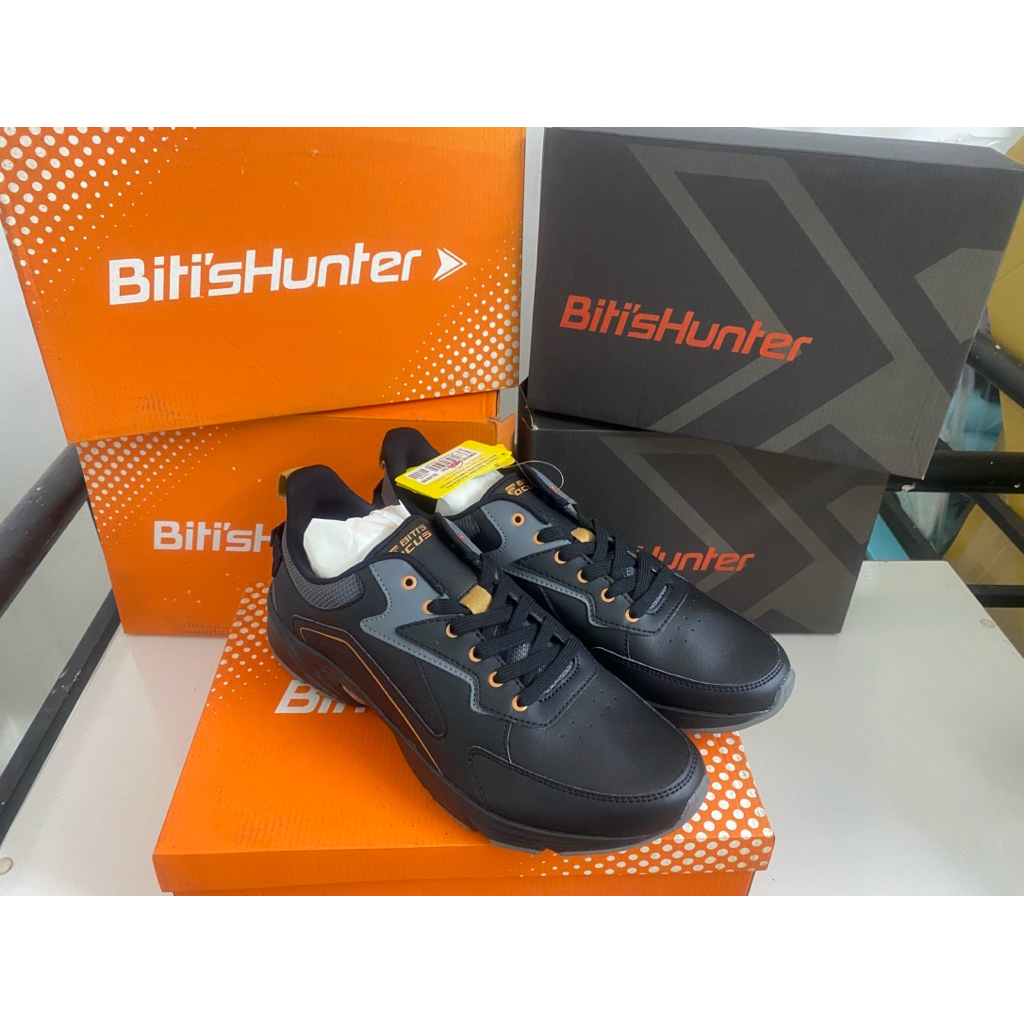 Giày Bi..tis đen size 39/40/44 (mã 02)