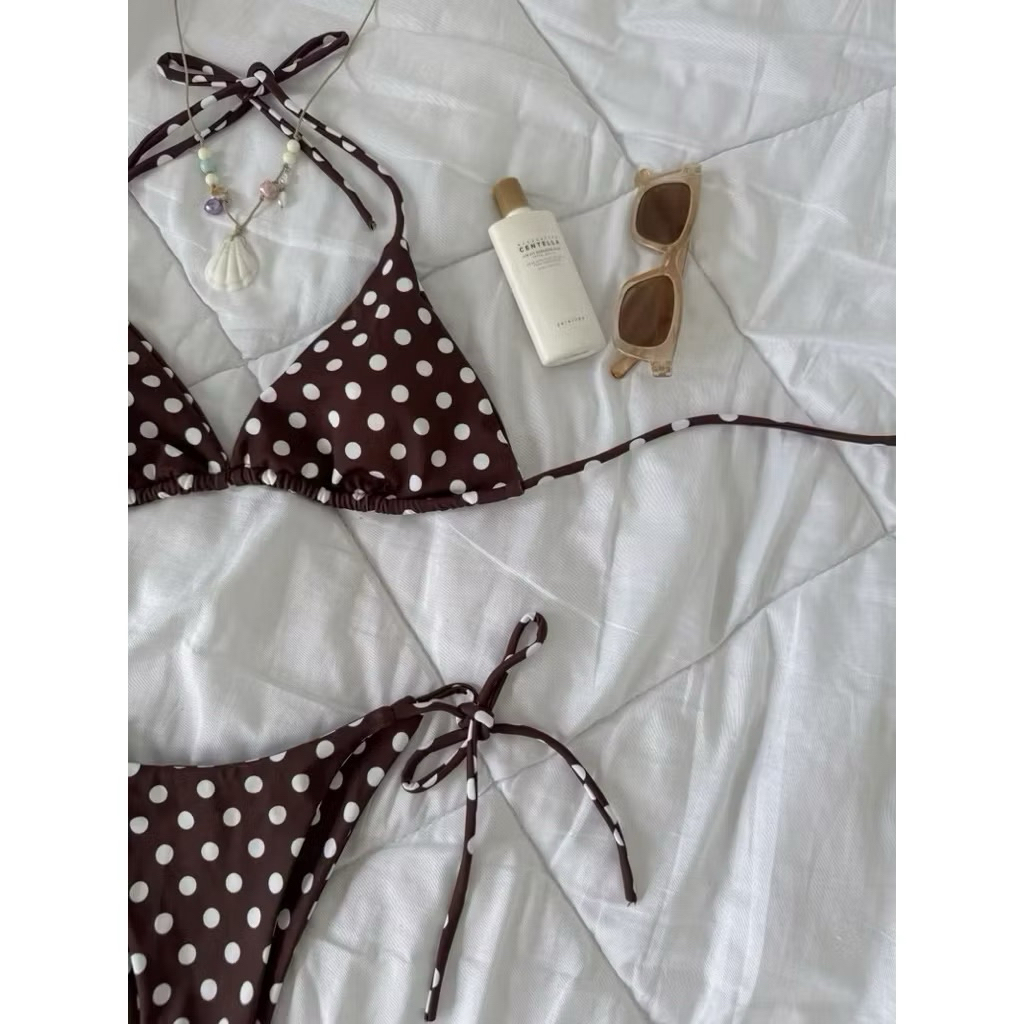 ( che tên sp) Bikini 2 mảnh đi biển chấm bi nâu áo tam giác quần ship chấm bi | BigBuy360 - bigbuy360.vn