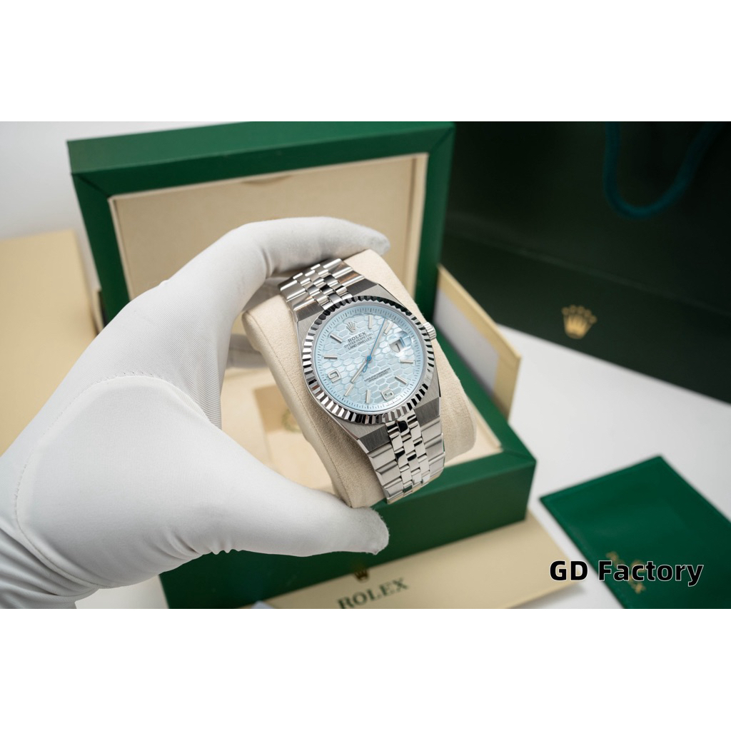 Đồng hồ cơ automatic Miyota 8215 – kính sapphire – thép 316L – dây kim loạ