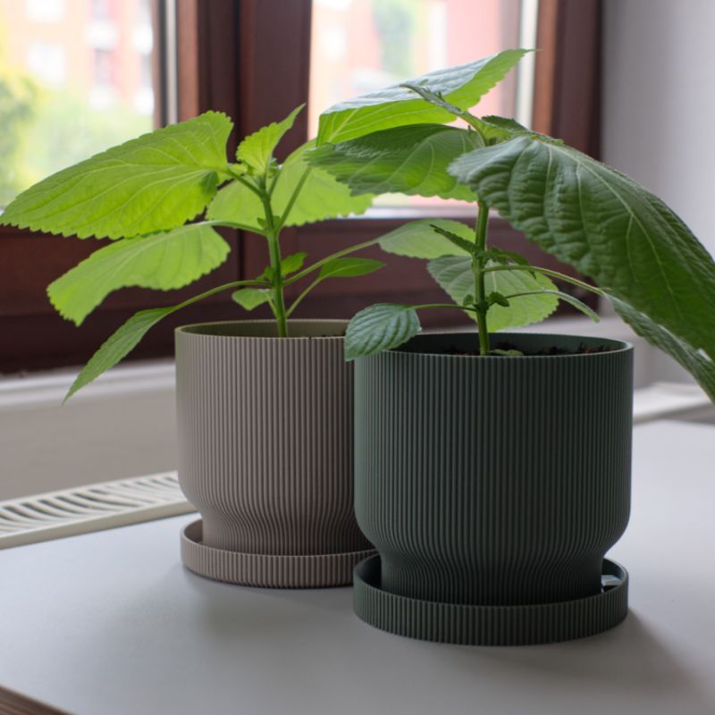 Chậu Cây In 3D Sọc Dọc Kèm Đĩa Hứng Nước / 3D Printed Ribbed Planter