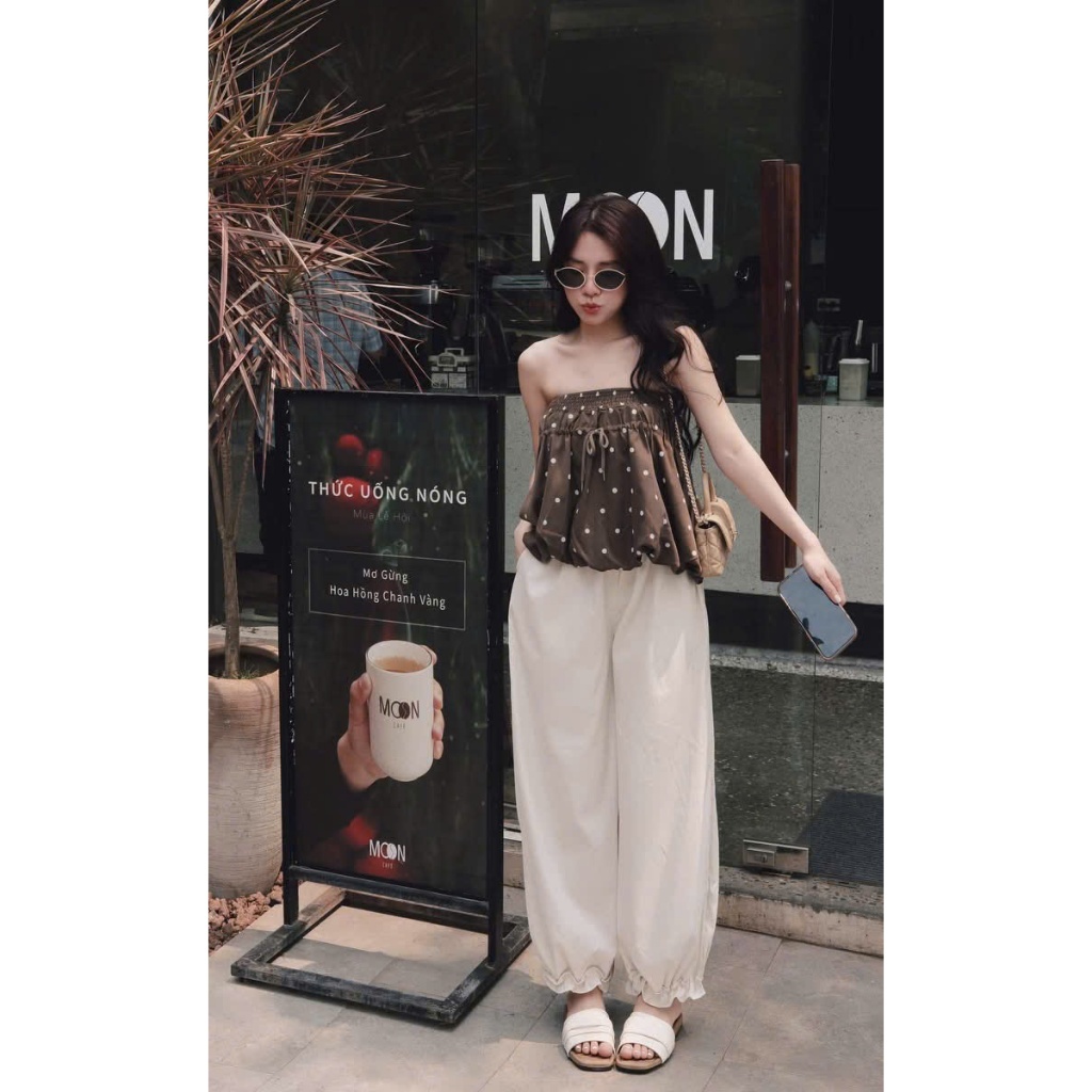 (Set 2 Món): Áo Quây Chấm Bi Chun Nâu Dáng Bí + Quần Kaki Kem Bo Gấu Bèo Màu Sang Chuẩn From -Ảnh Thật Lollaye | BigBuy360 - bigbuy360.vn